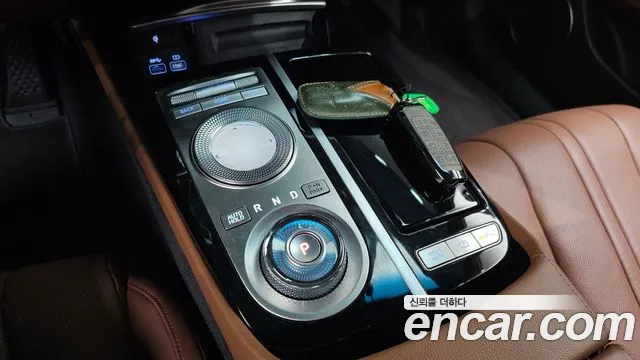 Genesis G80 RG3 — Фото автомобиля 12