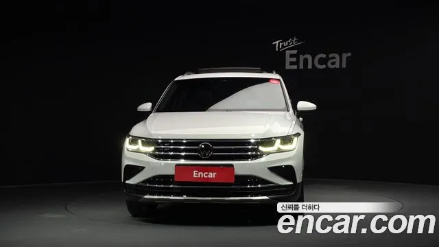 Volkswagen Tiguan 2nd Gen — Фото автомобиля 3