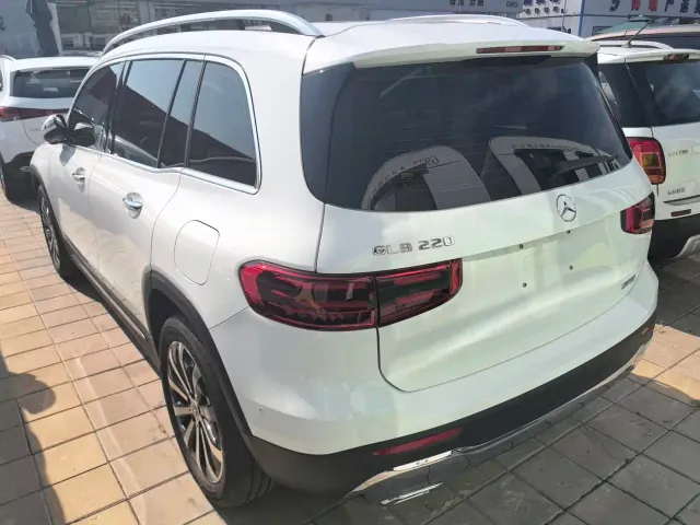 Mercedes-Benz GLB-Class — Фото автомобиля 8