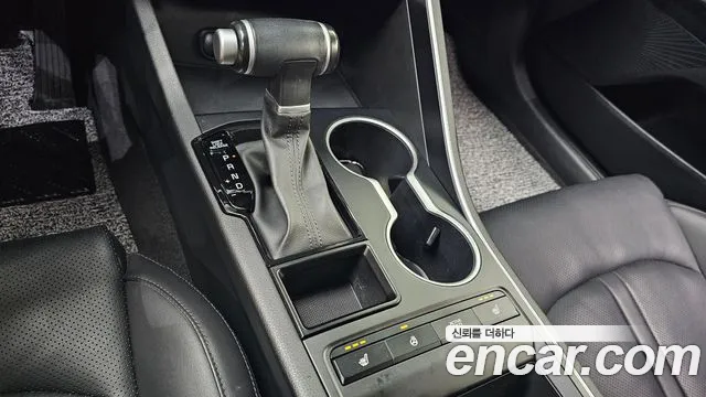 Kia K5 K5 3 поколение 2.0 LPI(Для проката) — Фото автомобиля 9