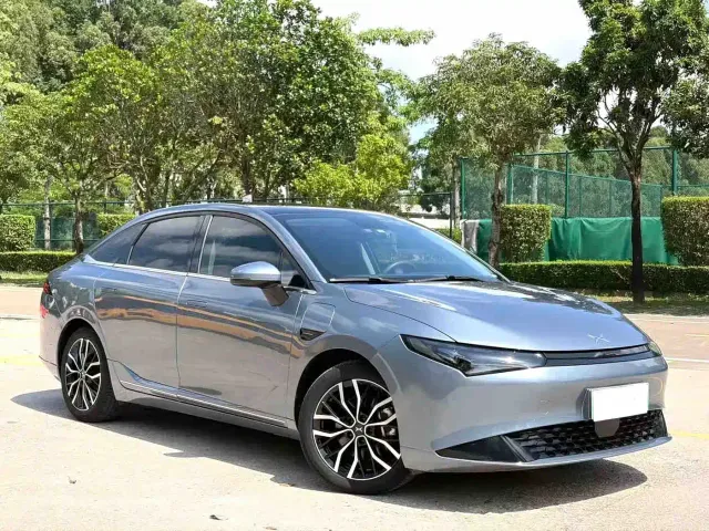 Xpeng P5 — Фото автомобиля 3