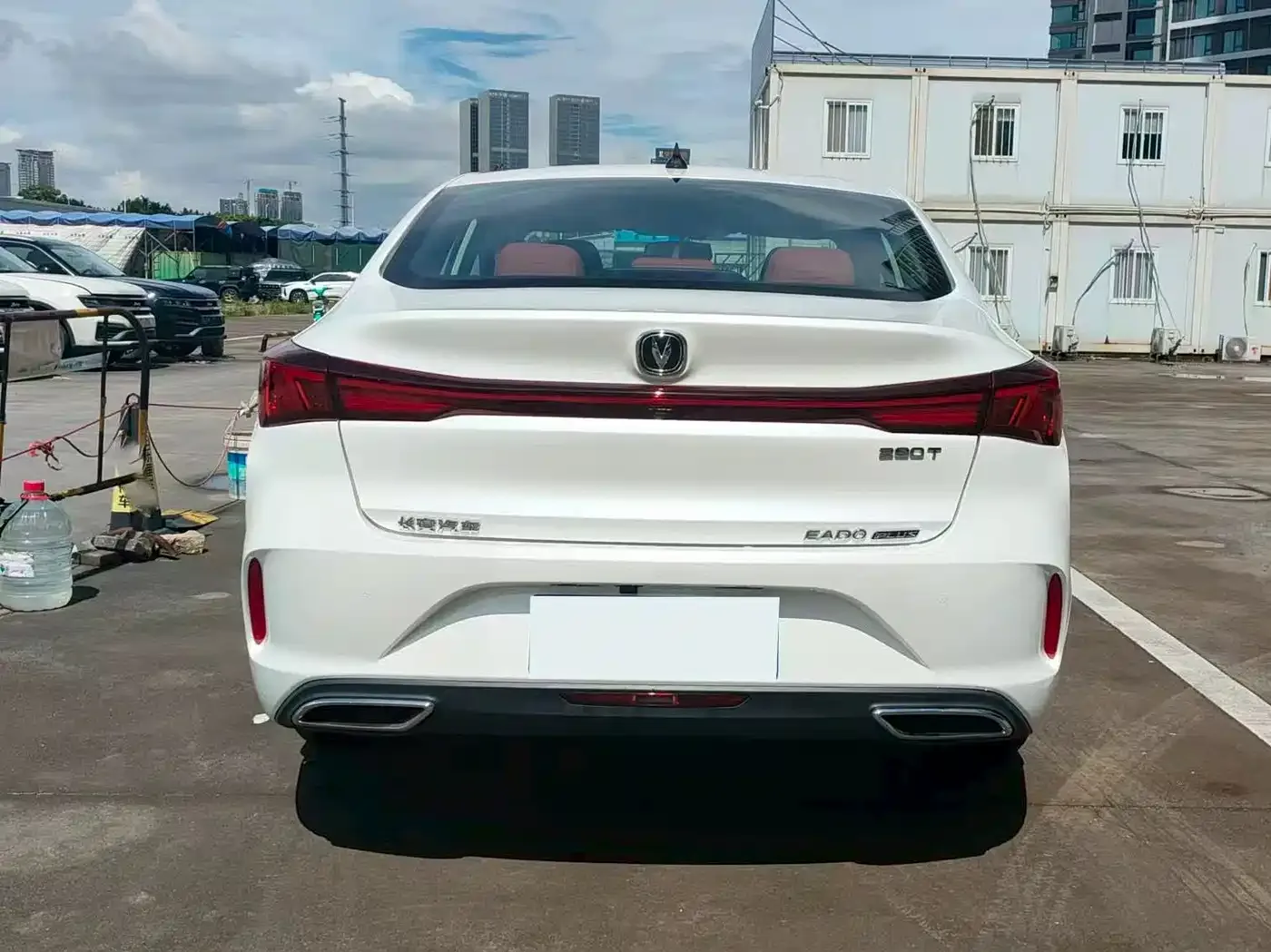 Changan Eado 2023 Enjoy Edition PLUS Blue Whale NE 1.4T GDI DCT Premium Edition — Фото автомобиля 13