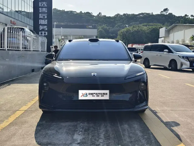 Nio ET5 Touring — Фото автомобиля 2