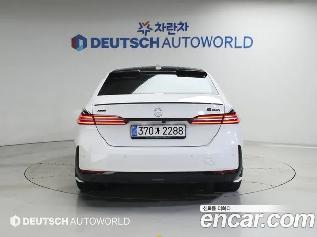 BMW 5-Series — Фото автомобиля 4