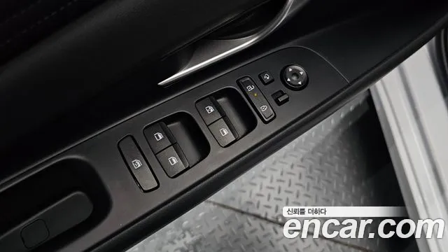 Hyundai AVANTE Новый Avante (CN7) — Фото автомобиля 16