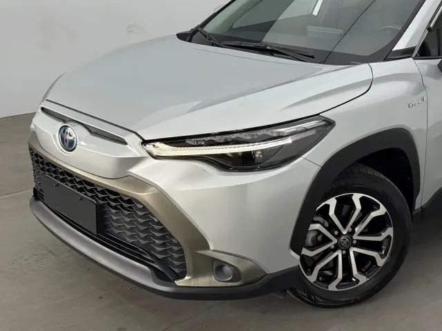 Toyota Frontlander — Фото автомобиля 11