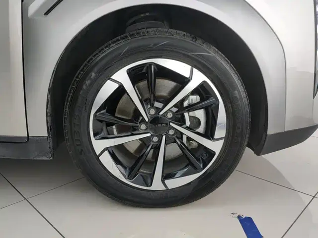 GAC Aion Y — Фото автомобиля 6