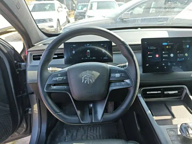BYD Qin PLUS — Фото автомобиля 10
