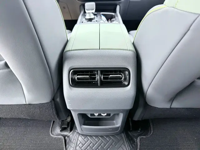 BAIC BJ40 — Фото автомобиля 11