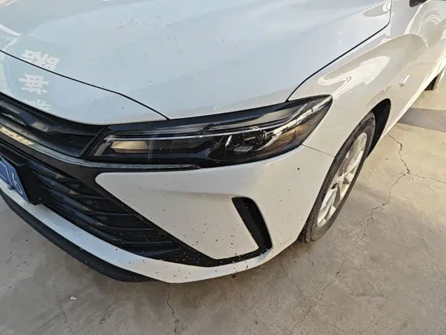 Chevrolet Monza — Фото автомобиля 23