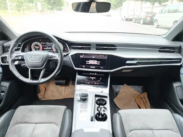 Audi A6L — Фото автомобиля 11