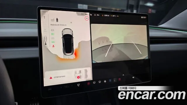 Tesla Model 3 — Фото автомобиля 20