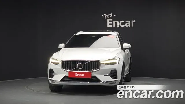 Вольво XC60 — Фото автомобиля 3