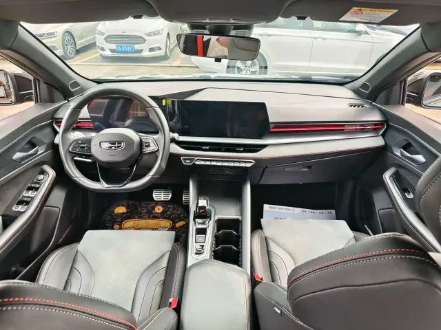 Geely Binrui — Фото автомобиля 5