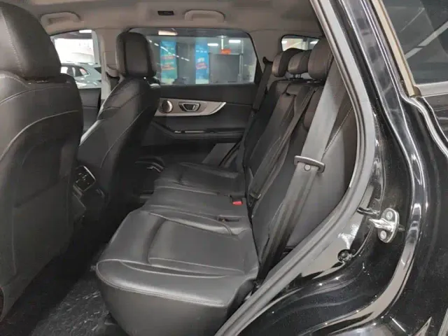 Chery Tiggo 8 PRO — Фото автомобиля 16