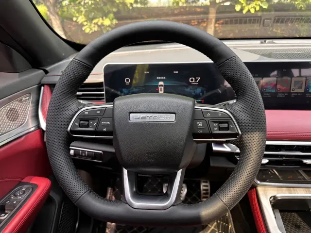 Jetour X70 Plus — Фото автомобиля 14