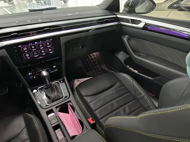 Volkswagen CC — Фото автомобиля 9
