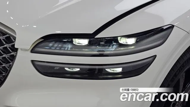 Genesis GV70 — Фото автомобиля 7