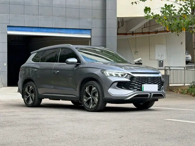 BYD Song Pro — Фото автомобиля 3