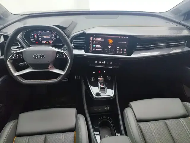 Audi Q4 e-tron — Фото автомобиля 12