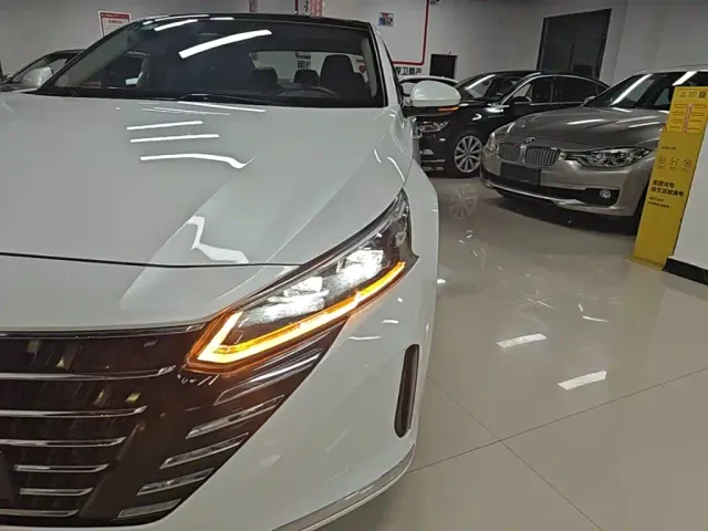 Nissan Teana — Фото автомобиля 23