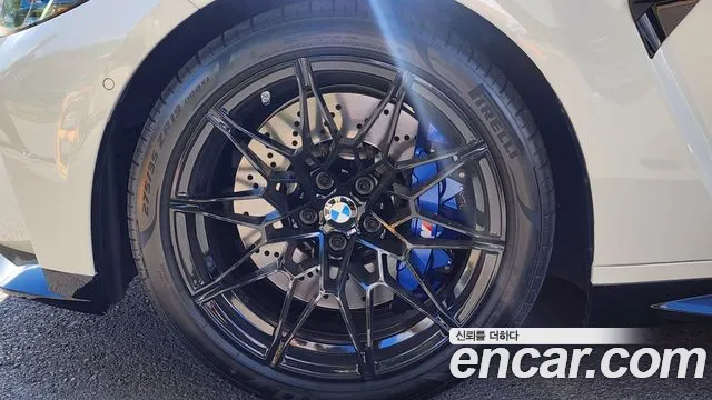 BMW M4 — Фото автомобиля 13