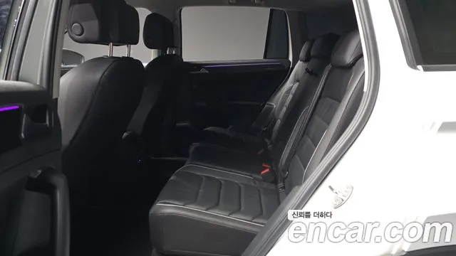 Volkswagen Tiguan — Фото автомобиля 16