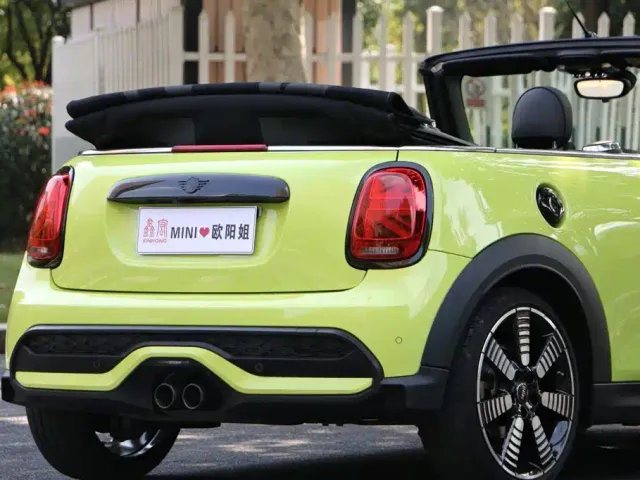 MINI Hatch — Фото автомобиля 22