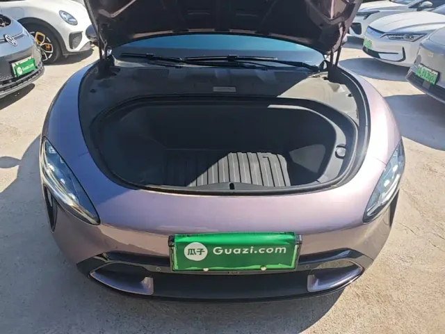 Xiaomi SU7 — Фото автомобиля 19