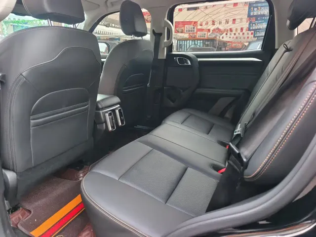 Haval Big Dog — Фото автомобиля 9