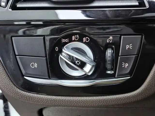BMW 5 Series — Фото автомобиля 21