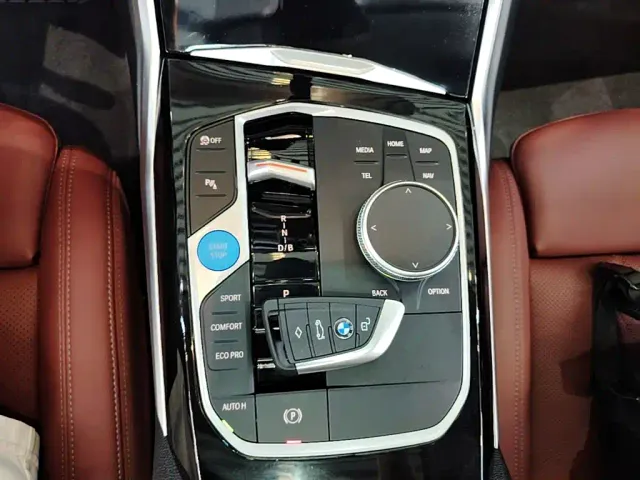 BMW i3 — Фото автомобиля 13