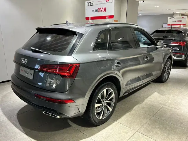 Audi Q5L — Фото автомобиля 4