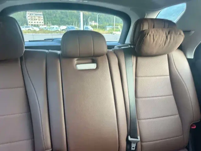 Mercedes-Benz GLE-Class — Фото автомобиля 8