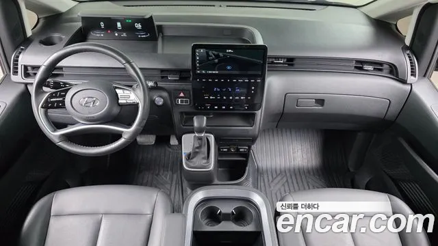 Hyundai Staria — Фото автомобиля 9