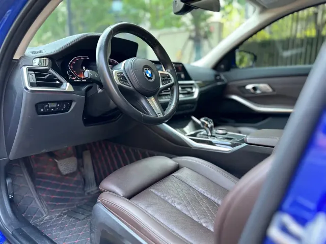 BMW 3 Series — Фото автомобиля 10