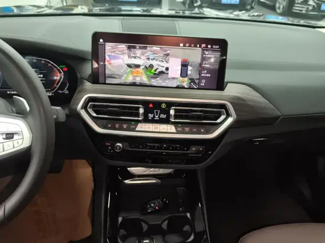 BMW X3 — Фото автомобиля 13