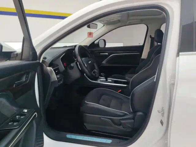 Haval H6 — Фото автомобиля 9