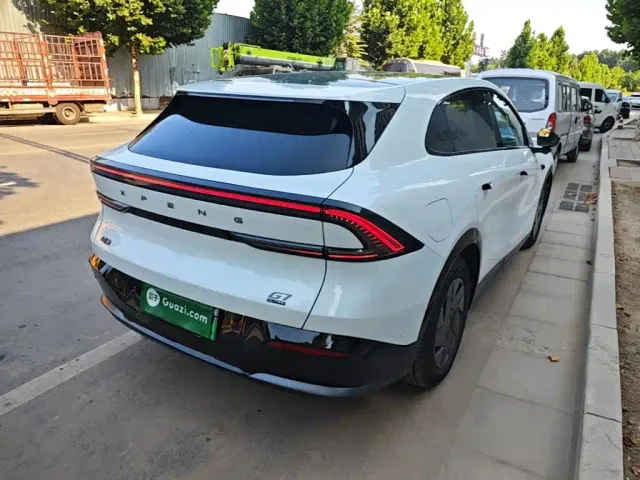 Xpeng G7 — Фото автомобиля 6