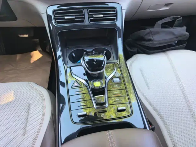 BYD Qin PLUS — Фото автомобиля 13