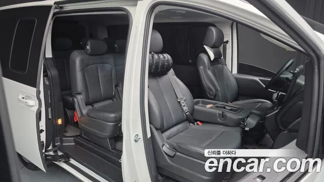 Hyundai Staria — Фото автомобиля 12
