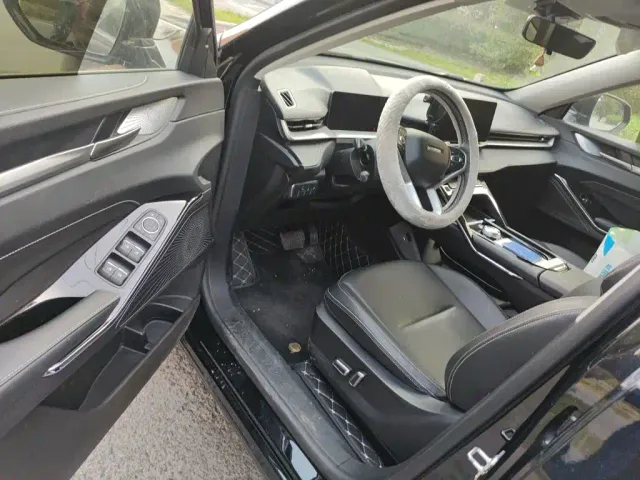 Haval H6 — Фото автомобиля 12