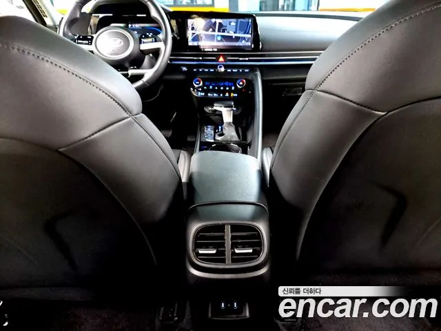 Hyundai Avante CN7 — Фото автомобиля 20