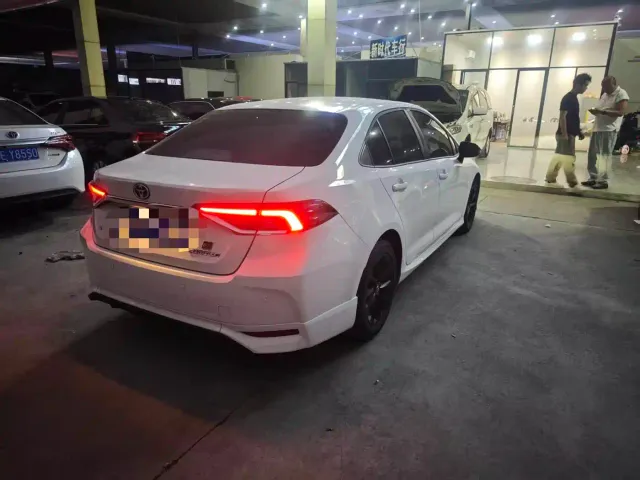 Toyota Corolla — Фото автомобиля 7
