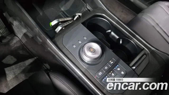 Kia K8 K8 (New) Hybrid — Фото автомобиля 9