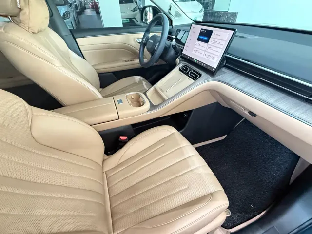 GAC Aion i60 — Фото автомобиля 8