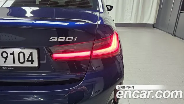 BMW 3-Series 3 серия (G20) 320i M Sport — Фото автомобиля 19
