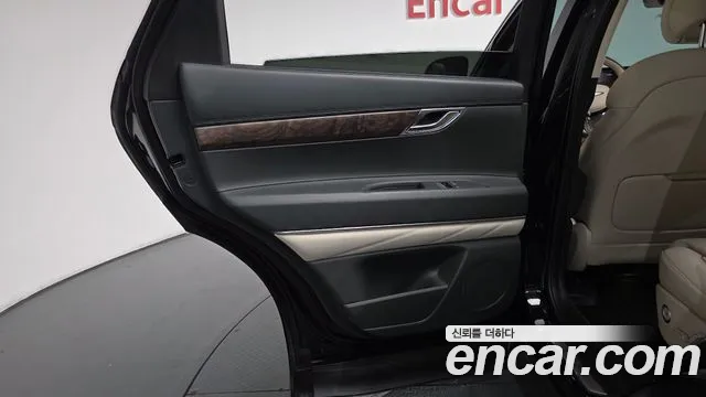 Genesis GV80 — Фото автомобиля 14