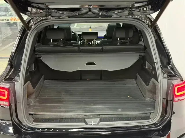 Mercedes-Benz EQB — Фото автомобиля 18