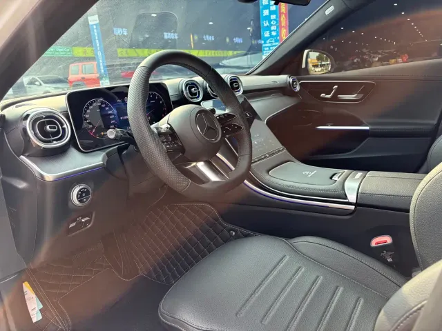 Mercedes-Benz C-Class — Фото автомобиля 11